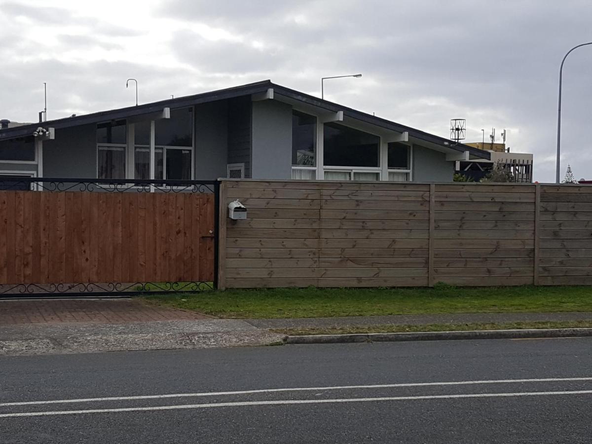 Holiday At Mount Maunganui Exterior foto
