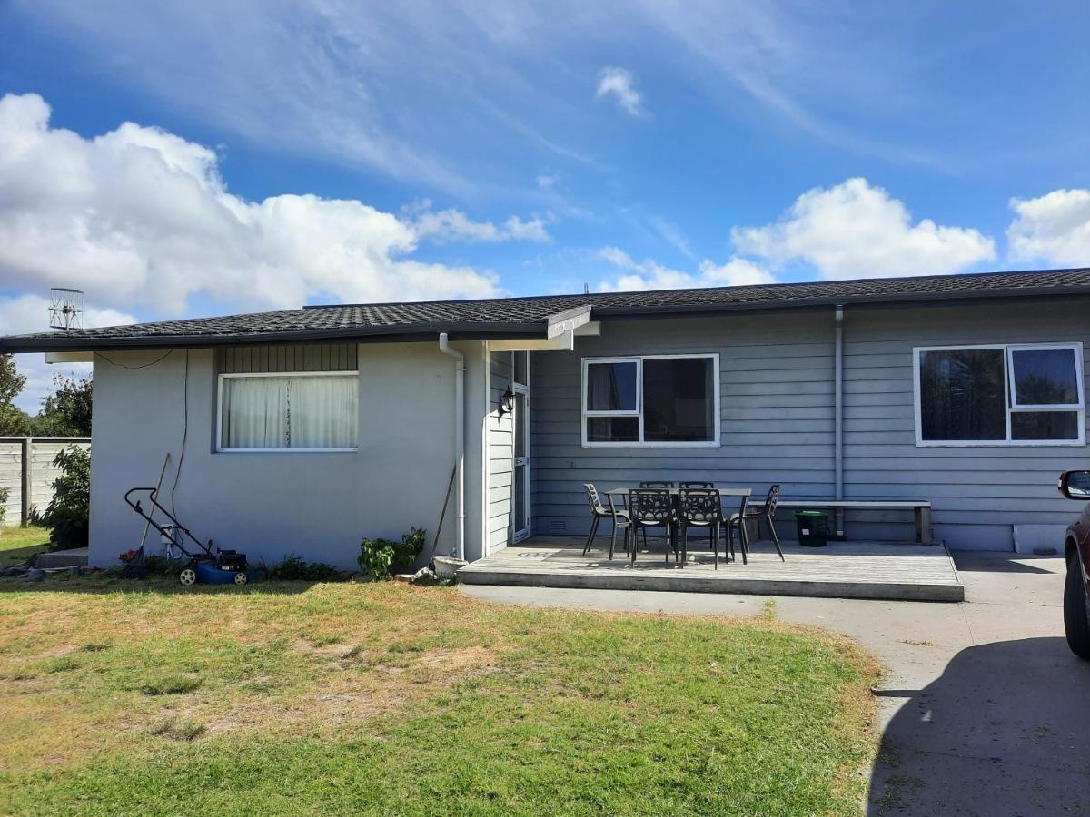 Holiday At Mount Maunganui Exterior foto
